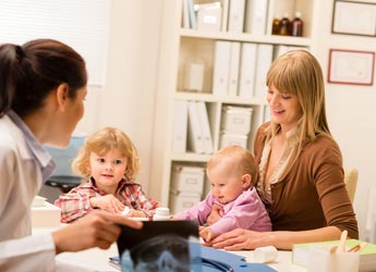 Consulta médica de Reumatología para niños, adolescentes y adultos. 