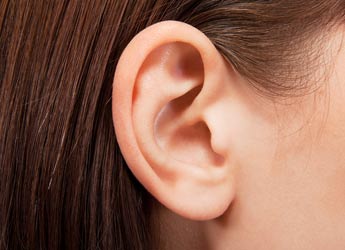 Cirugía estética de las orejas: Otoplastia con anestesia local en Mallorca
